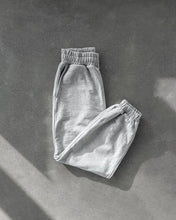 Load image into Gallery viewer, Heavyweight Sweatpants - Marl Grey

