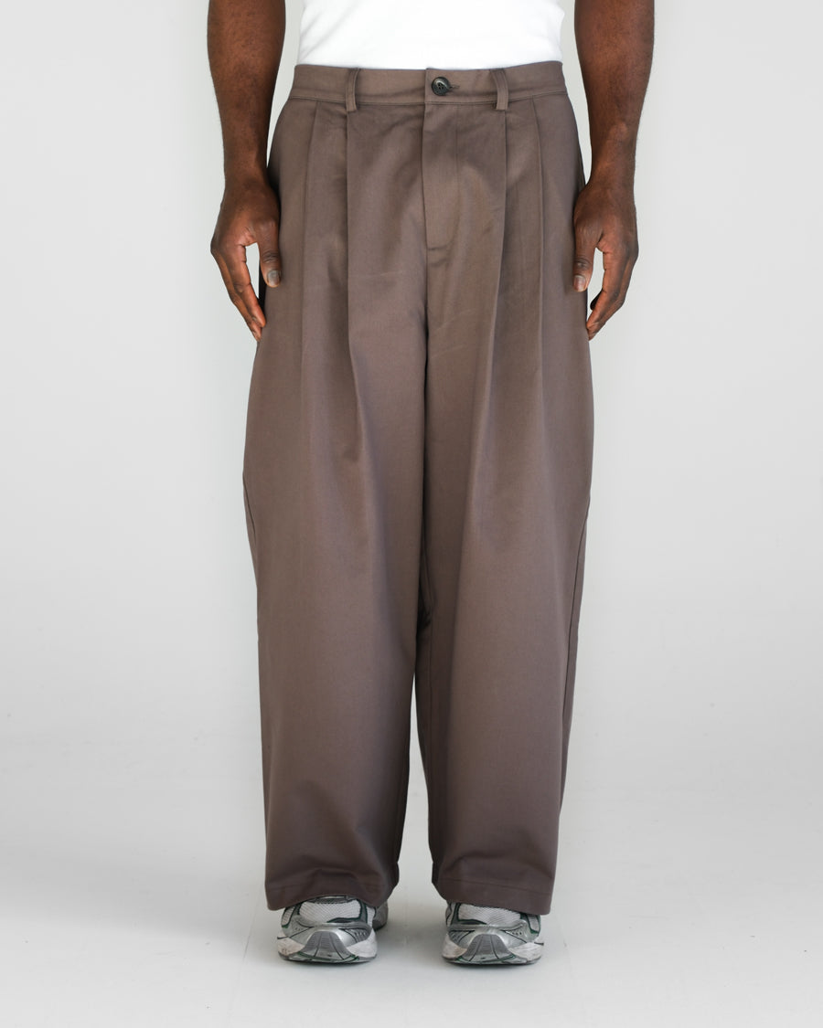 Wide Leg Pleated Trousers - Brown