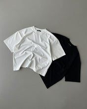 Load image into Gallery viewer, Heavyweight &#39;Classic&#39; T-Shirt - Black
