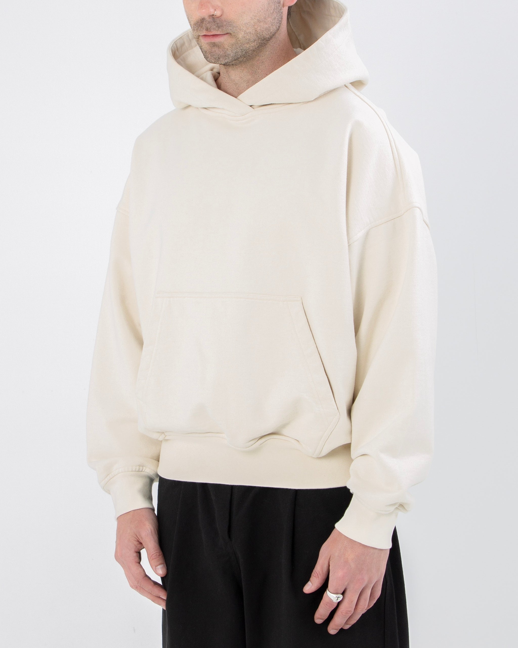 ivory_hoodie_ecom_12_2048x.jpg